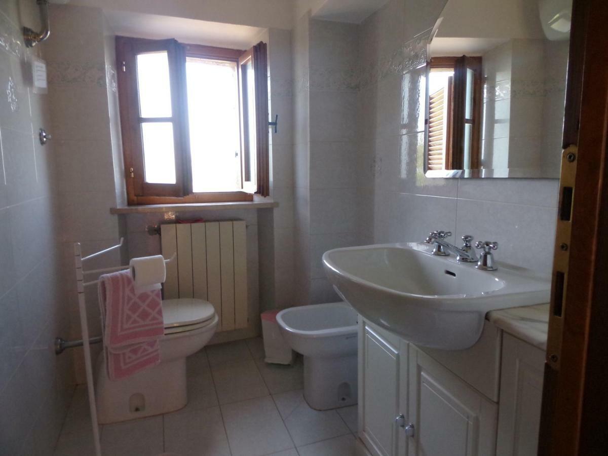 Casa Vacanze Santa Cristina Volterra Extérieur photo